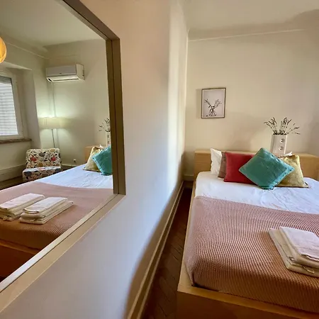 Appartement Bright & Spacious By The River, By Timecooler