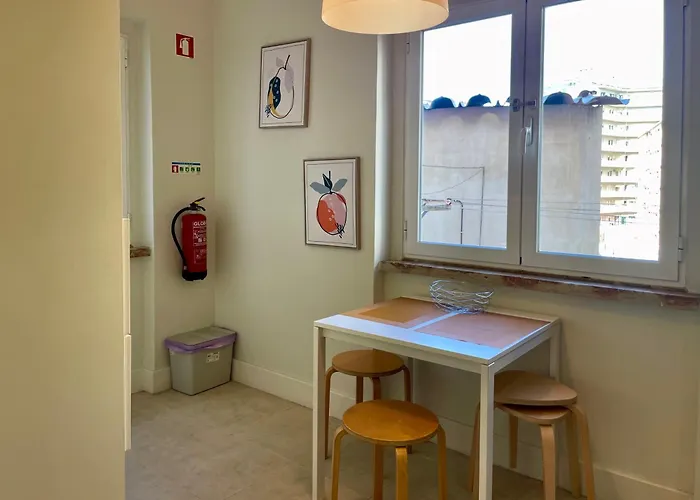 Bright & Spacious By The River, By Timecooler Διαμέρισμα Lisboa